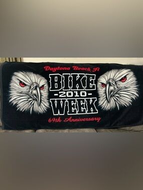 Daytona Beach BIKE WEEK 2010 69th Anniversary Black Graphic Beach Towel, NWOT